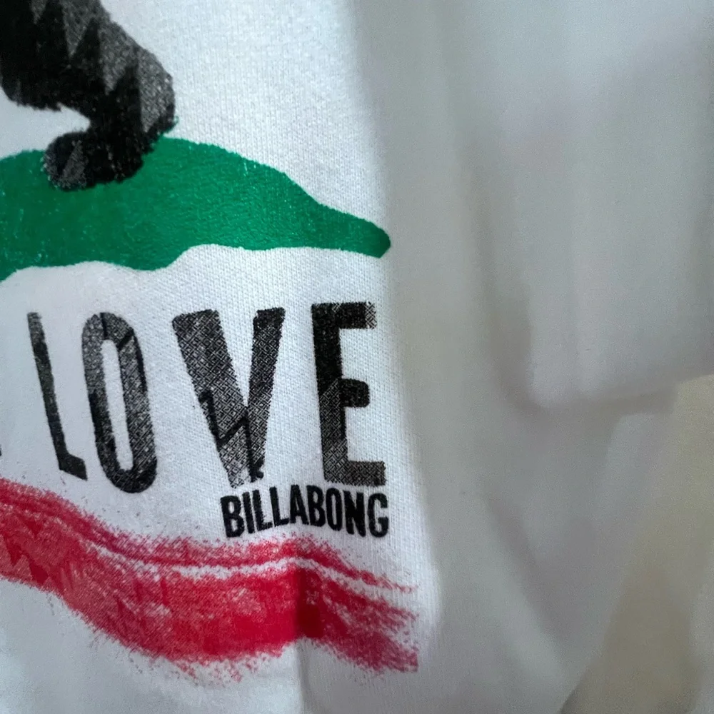 Billabong California White Sweatshirt NWOT Size Womens - Picture 4 of 4